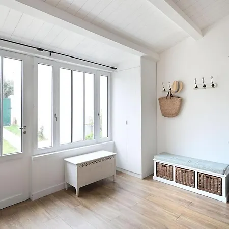 803 Les Tamaris Conviviality * 圣克莱门特德巴